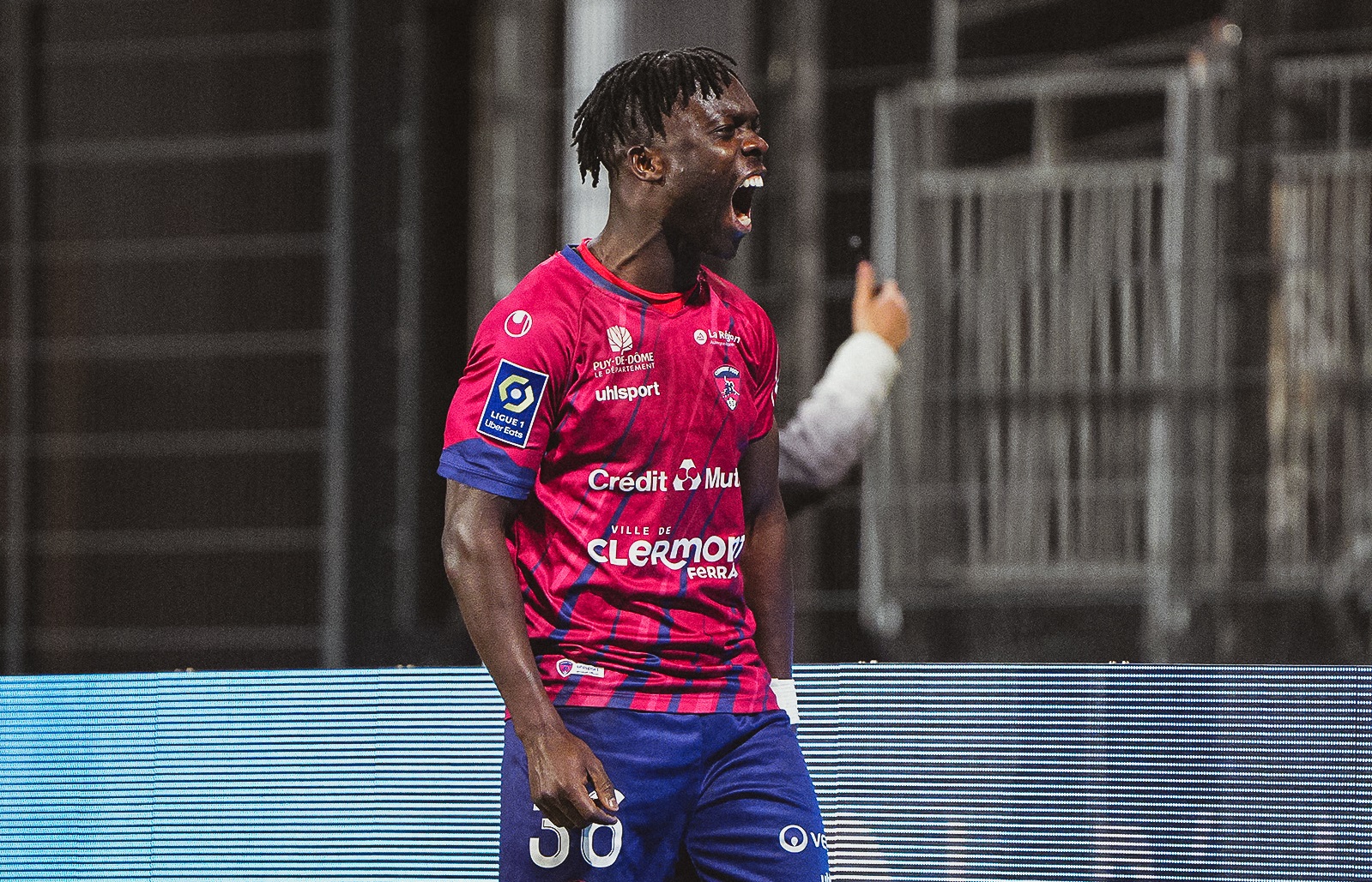 关于克莱蒙连胜保持榜首，斩获关键胜利的信息