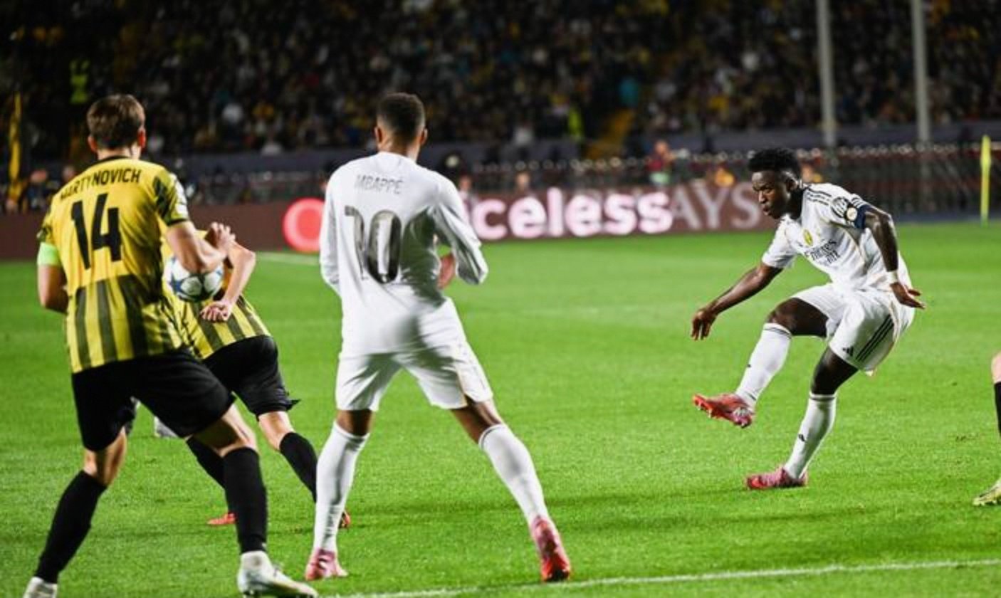 尤文图斯战胜皇马，提前晋级欧冠淘汰赛(尤文图斯战胜皇马,提前晋级欧冠淘汰赛了吗)