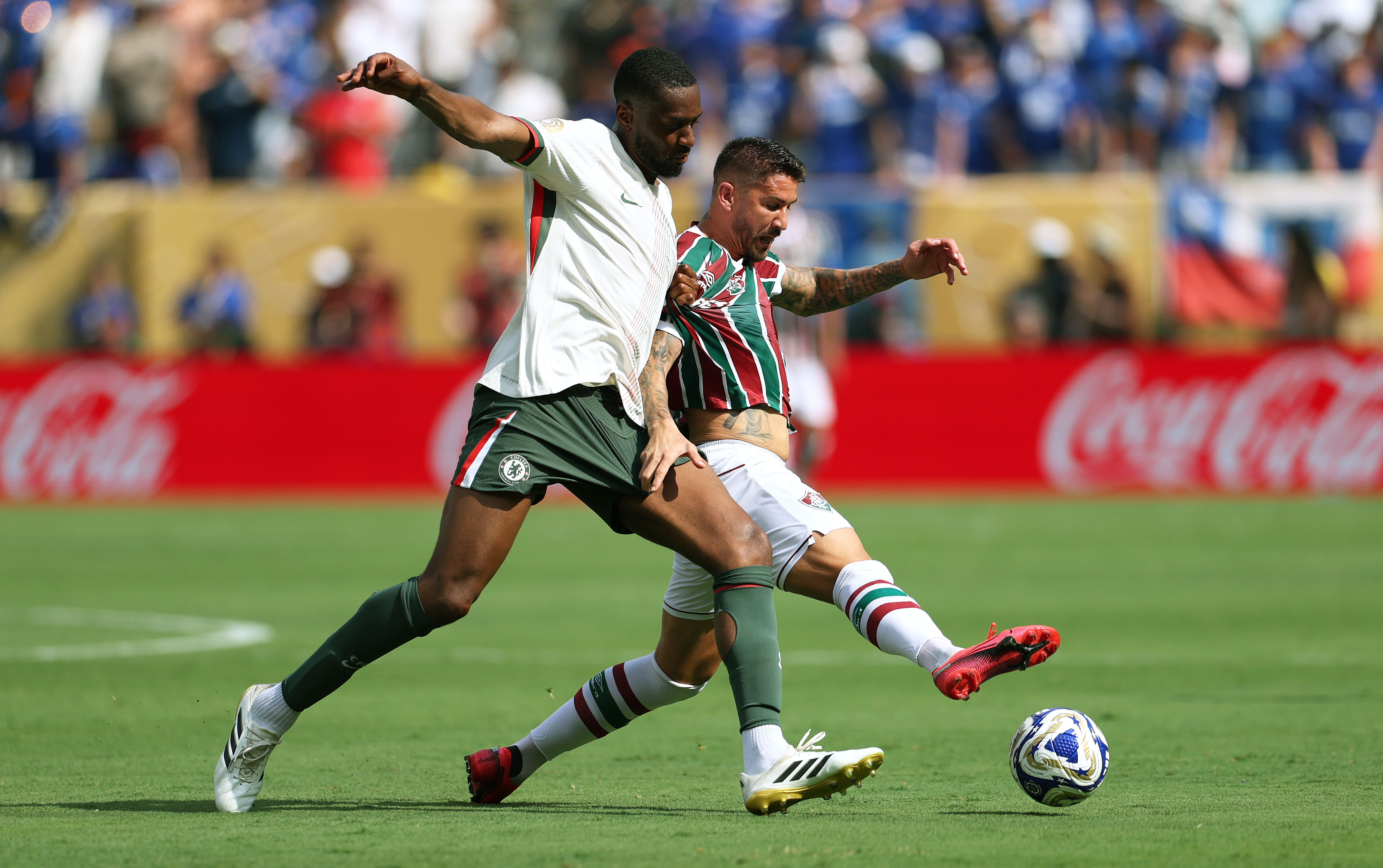 乐动体育-切尔西vs阿贾克斯4比4